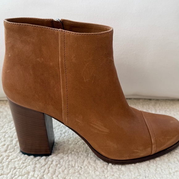Prada Heeled Ankle Boots, Size 41, chestnut leather. - Picture 1 of 6